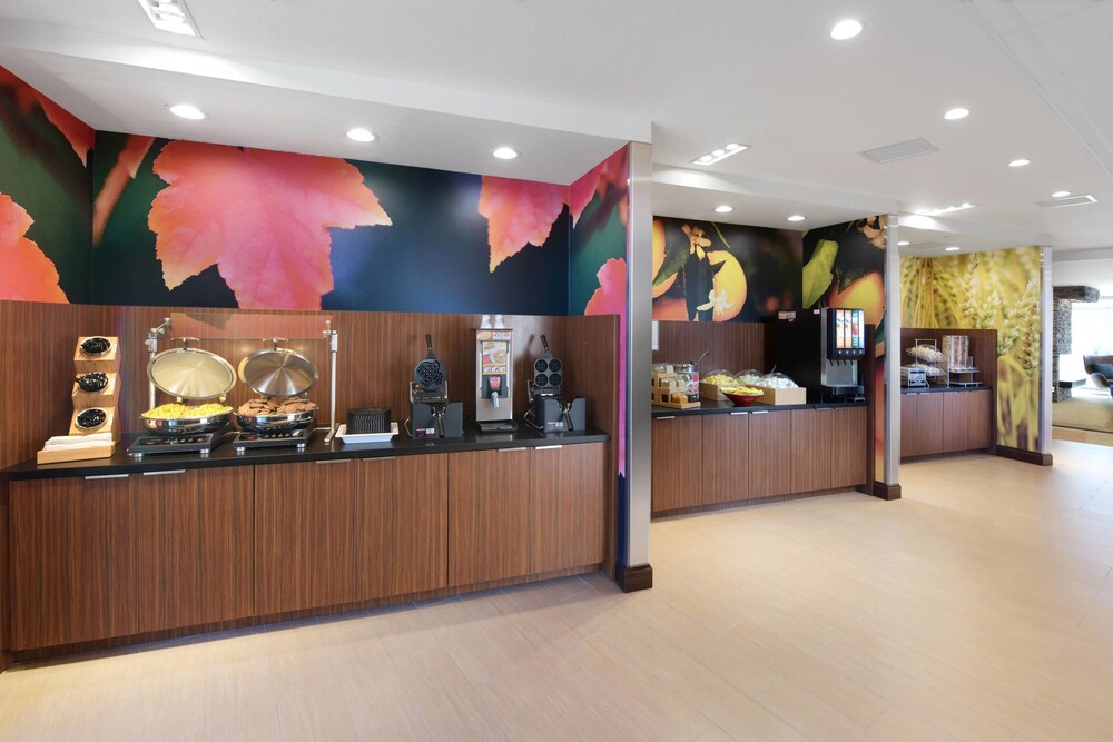 Fairfield Inn & Suites by Marriott Fort Worth South Burleson - photo 17