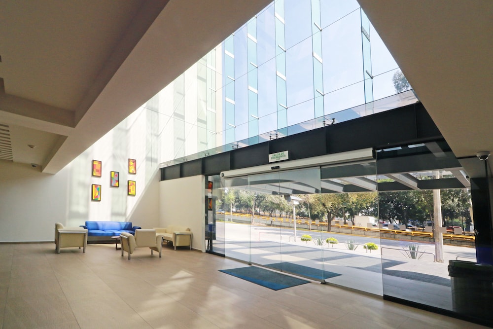 Holiday Inn Express Mexico Aeropuerto by IHG