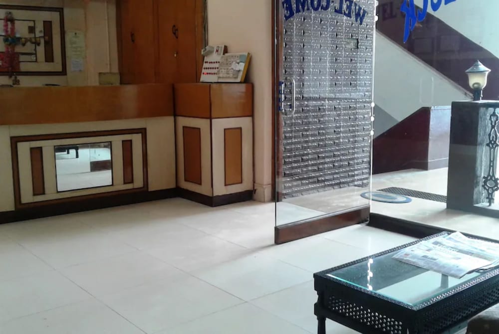 Goroomgo Hotel Good Luck Raipur in Raipur, India