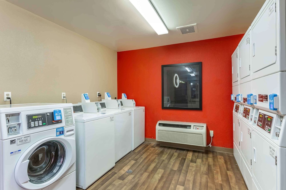 Extended Stay America Select Suites Phoenix Deer Valley - photo 19