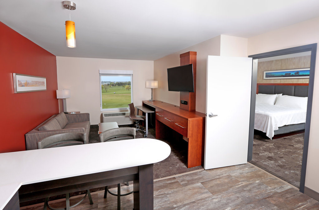 Holiday Inn & Suites Sioux Falls Airport by IHG - photo 18