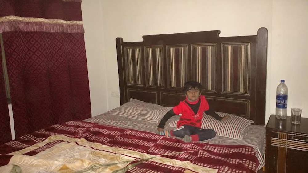 Ahsania Hotel & Restaurant in Baffa, Pakistan