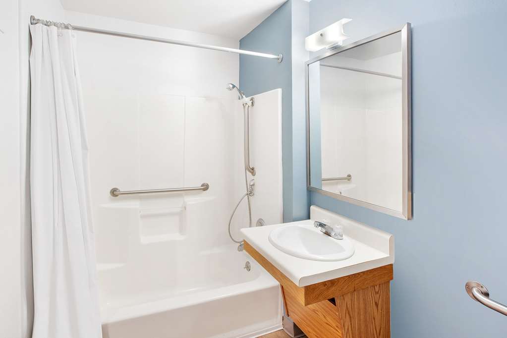 WoodSpring Suites Brownsville - photo 10