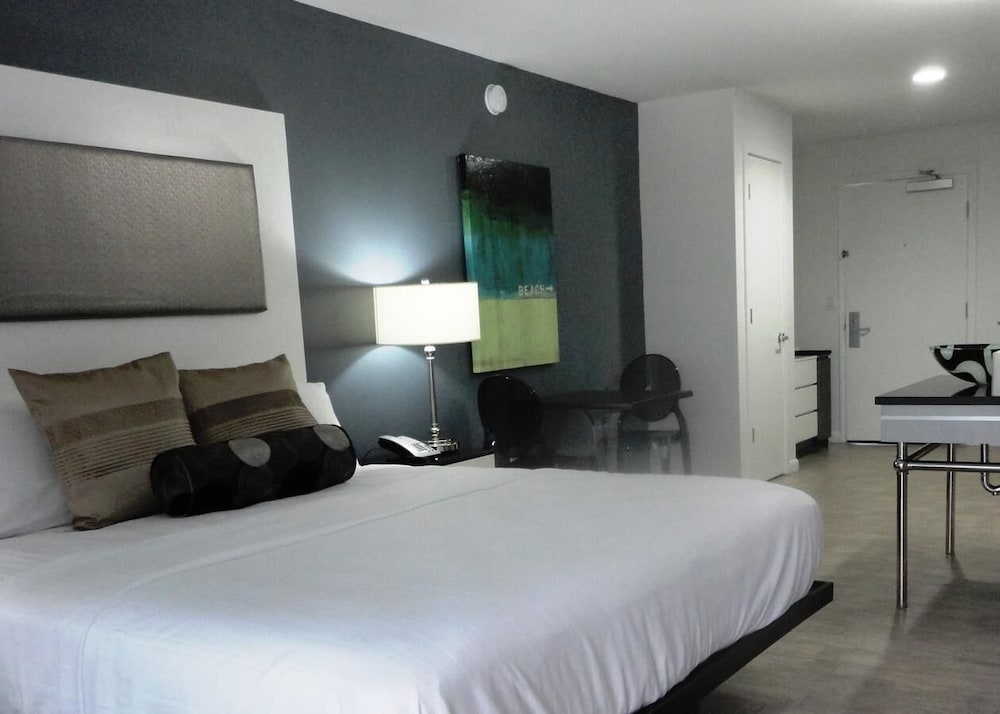 Lotus Boutique Inn & Suites - photo 18