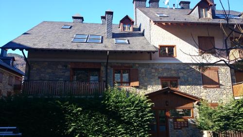 Apartament Esterri D'aneu Edifici Montardo - carbon neutral hotel in Unknown City