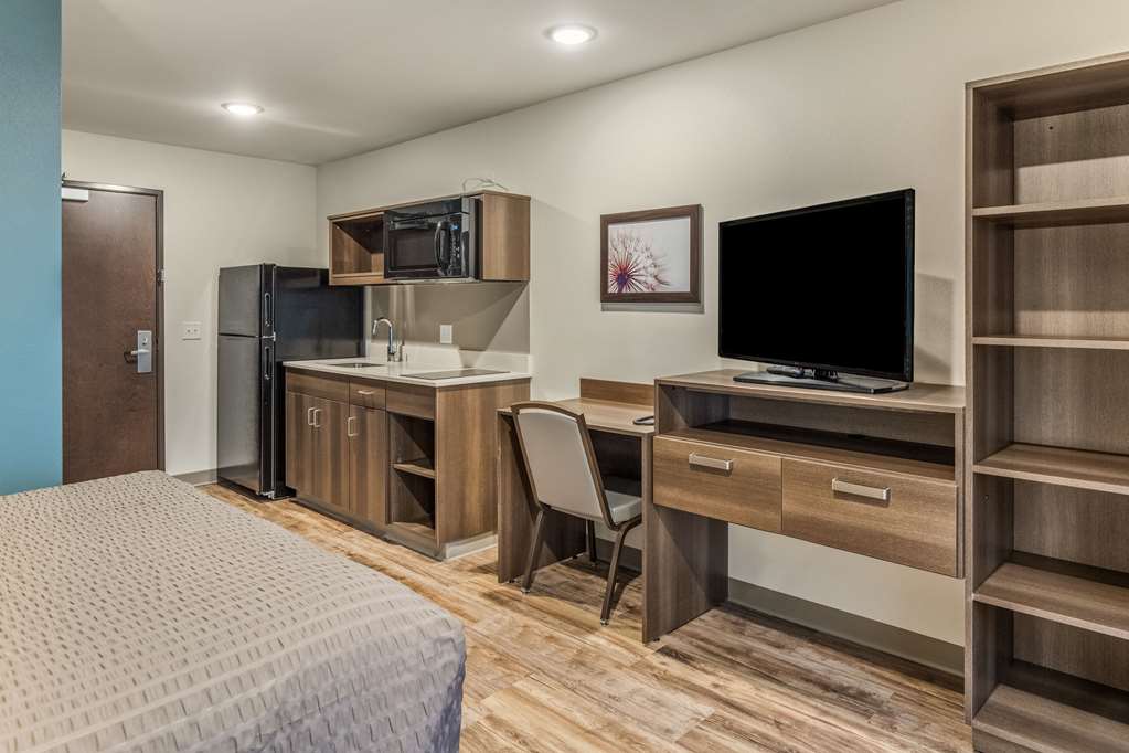 WoodSpring Suites Greenville Haywood Mall - photo 8