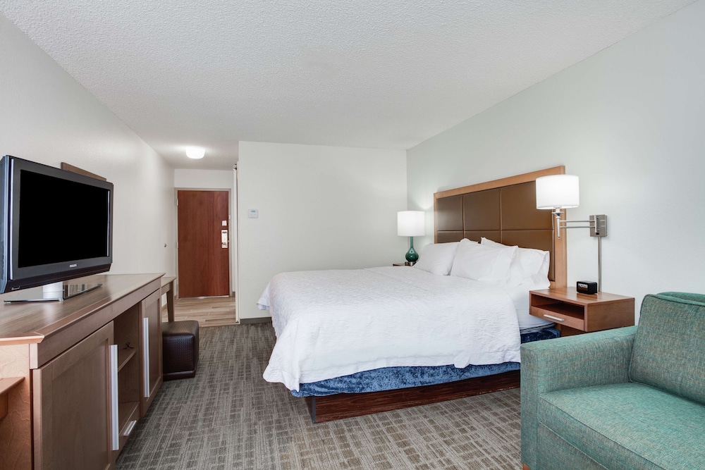 Hampton Inn Orlando International Drive Convention Center - photo 13