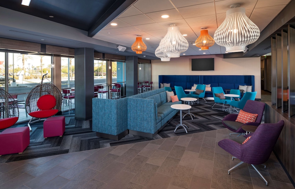 Tru By Hilton Phoenix Glendale Westgate AZ - photo 3