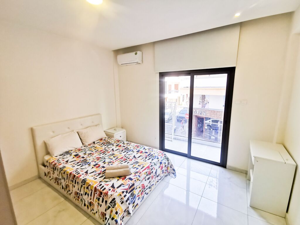 The White Pearl Apartment