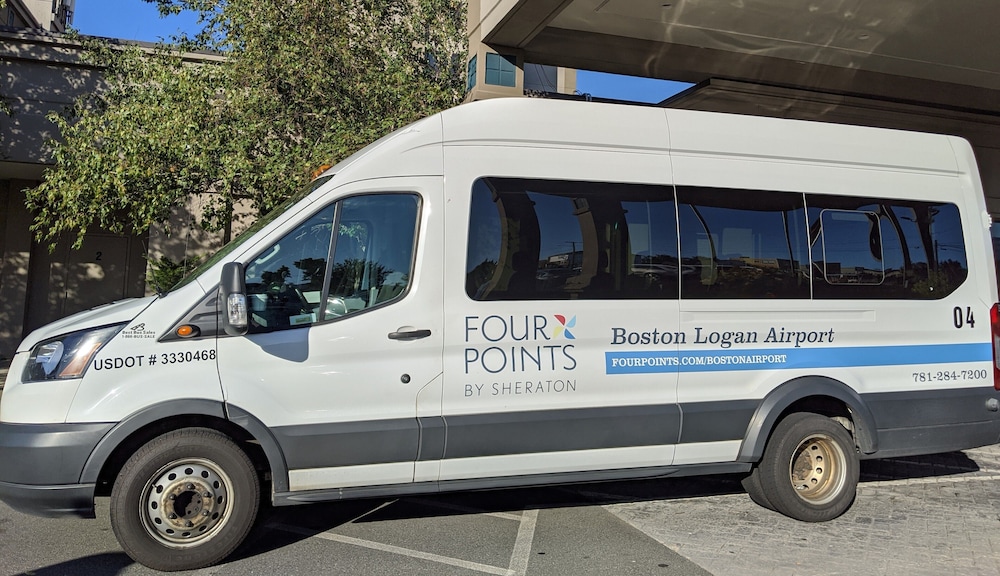 Four Points by Sheraton Boston Logan Airport Revere - photo 35