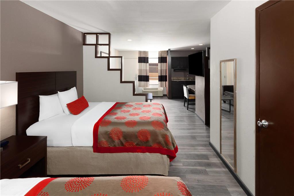 Ramada by Wyndham El Paso - photo 12
