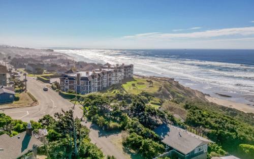 Somewhere at the Beach - photo 5