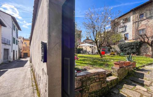 1 Bedroom Nice Home In Sansepolcro — 4-Star Luxury Hotel in Sansepolcro, Italy