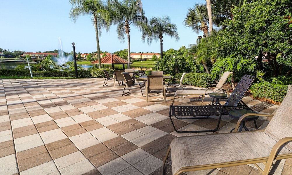 Townhome Jacuzzi Grill 10 min Disney - photo 54