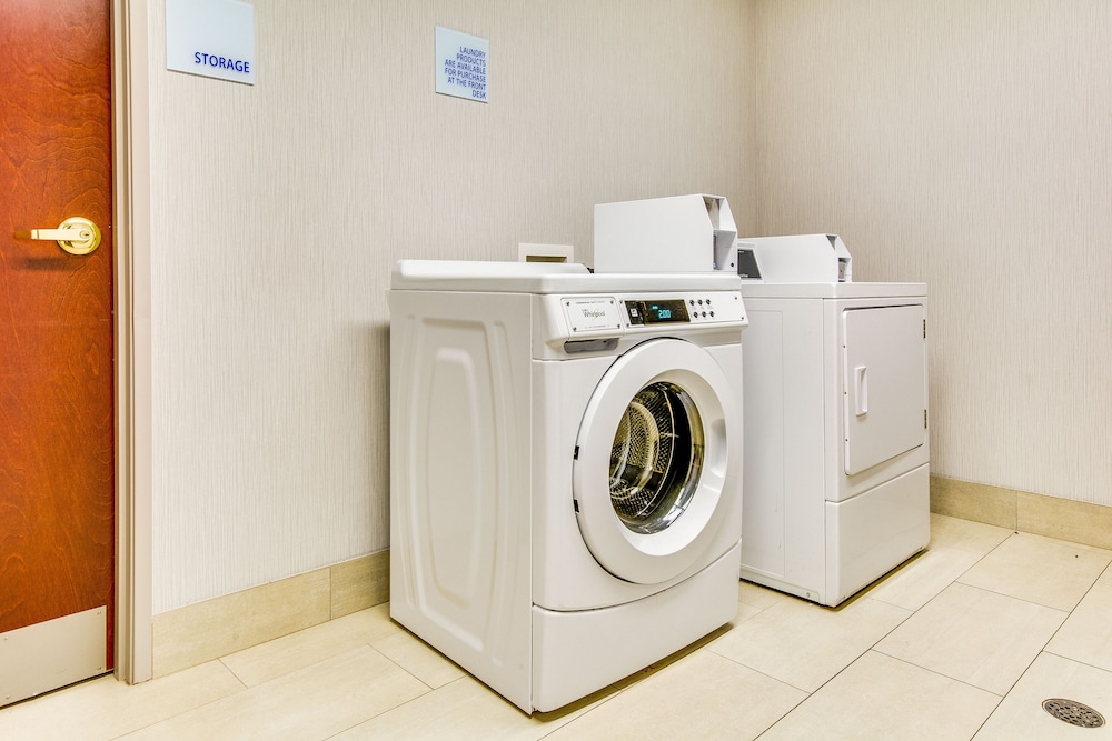 Holiday Inn Express Vincennes by IHG - photo 23
