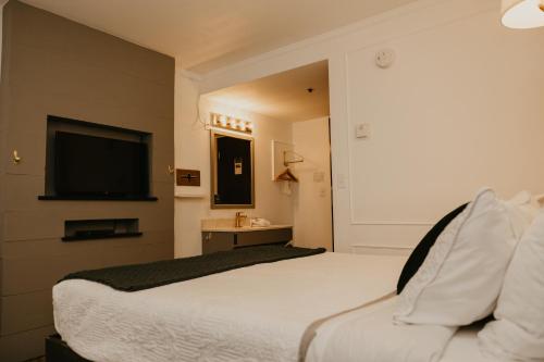 The Brooks Hotel - photo 89
