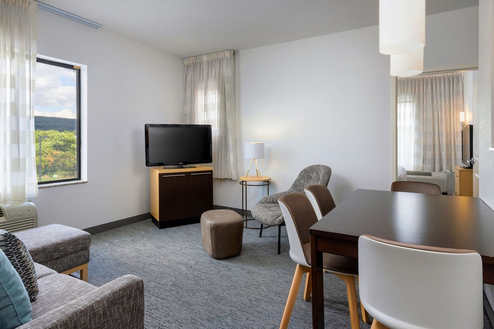 TownePlace Suites York - photo 30
