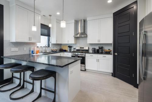 246 E 200 South Unit 1 - carbon neutral hotel in Moab