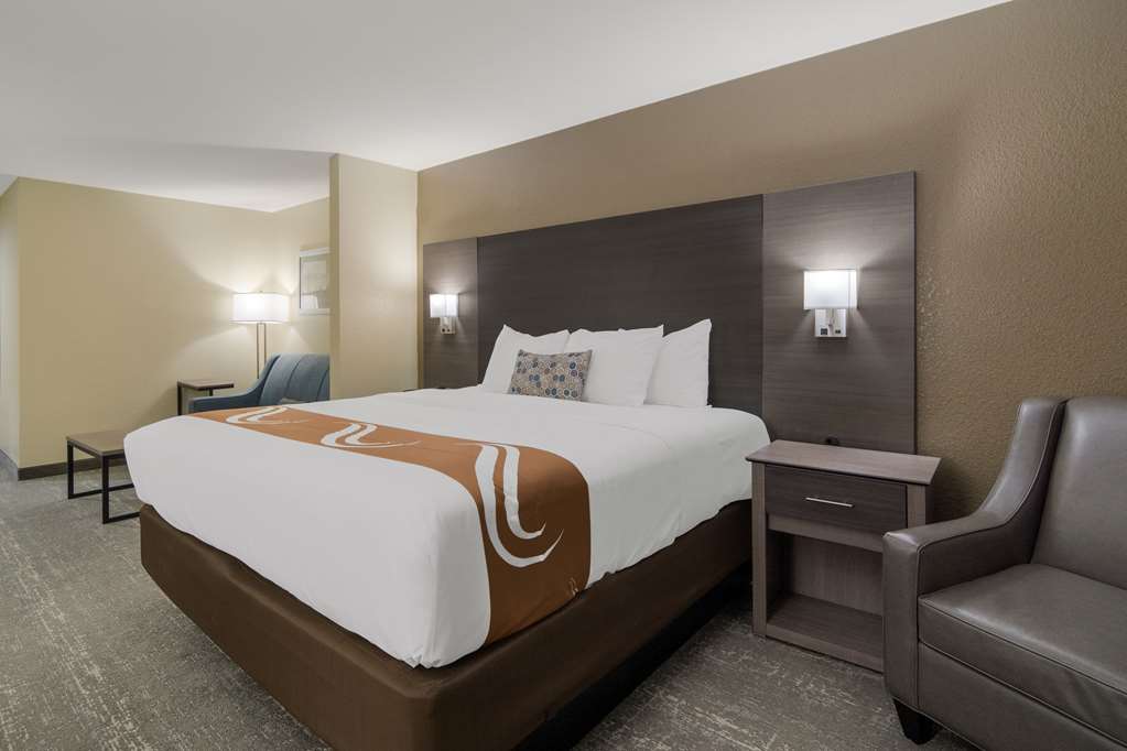 Quality Inn & Suites Roanoke Fort Worth North - photo 26