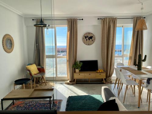 Seafront In Marbella With Pool And Garage — Marbella