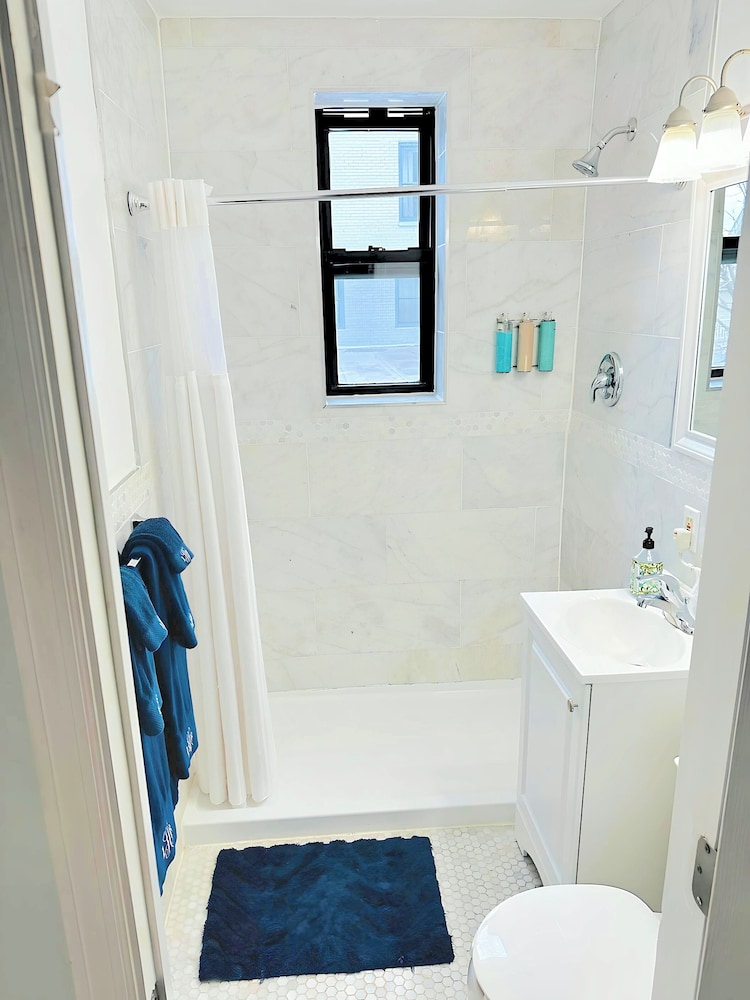 Long Beach Hotel - photo 21
