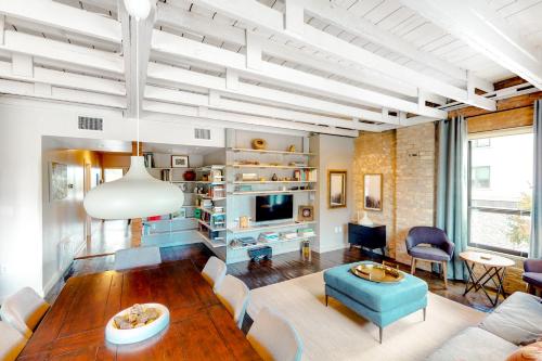 East 6th Historic Loft — 4-Star Luxury Hotel in Austin, United States