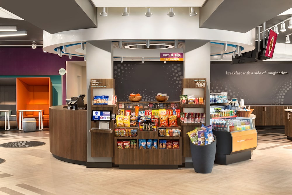 Tru By Hilton Milwaukee Brookfield - photo 32