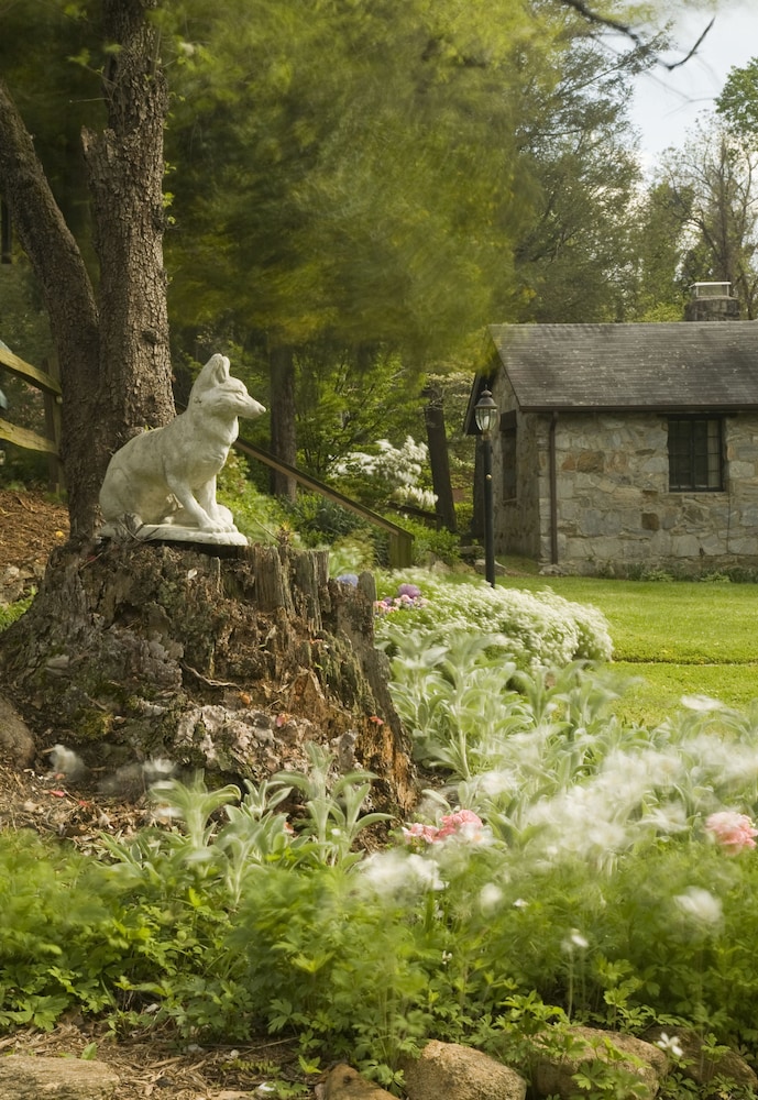 1906 Pine Crest Inn - photo 53
