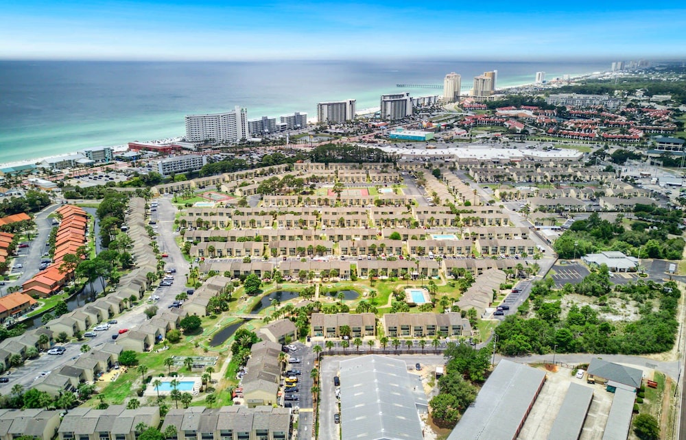 The Turtle Nest Resort Condo w Pool - photo 54