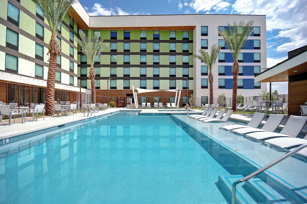 Hampton Inn & Suites Las Vegas Convention Center No Resort Fee - photo 13