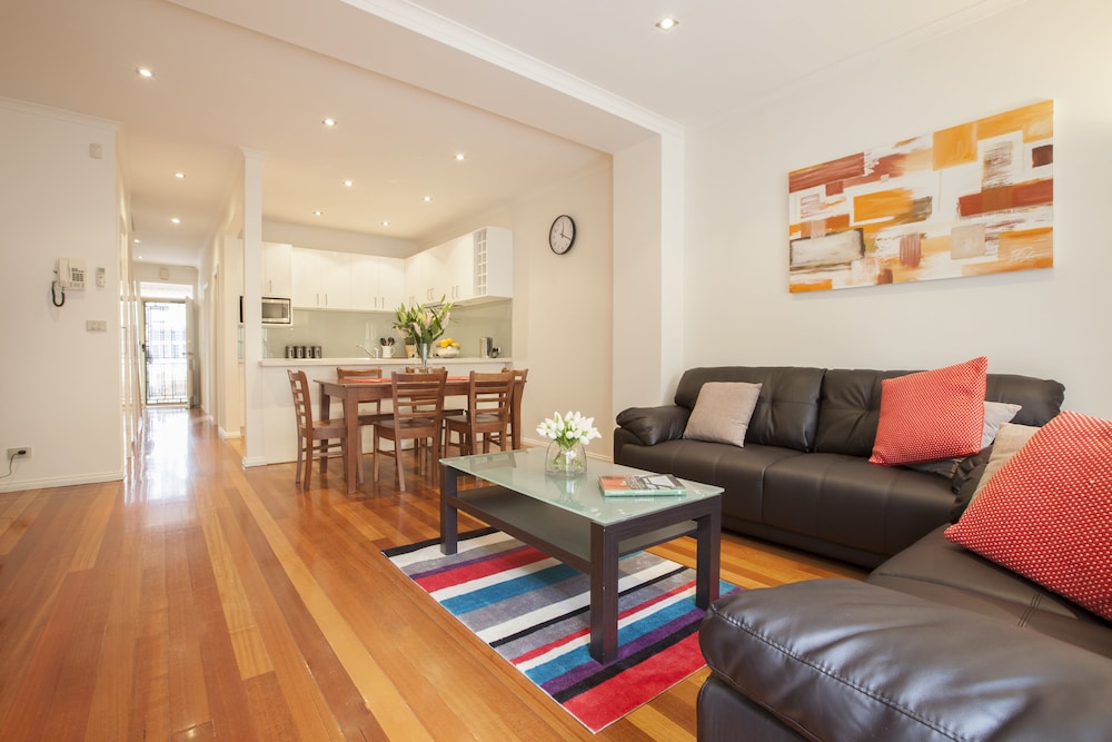 Boutique Stays Melrose Terrace North Melbourne — 4-Star Luxury Hotel in North Melbourne, Australia