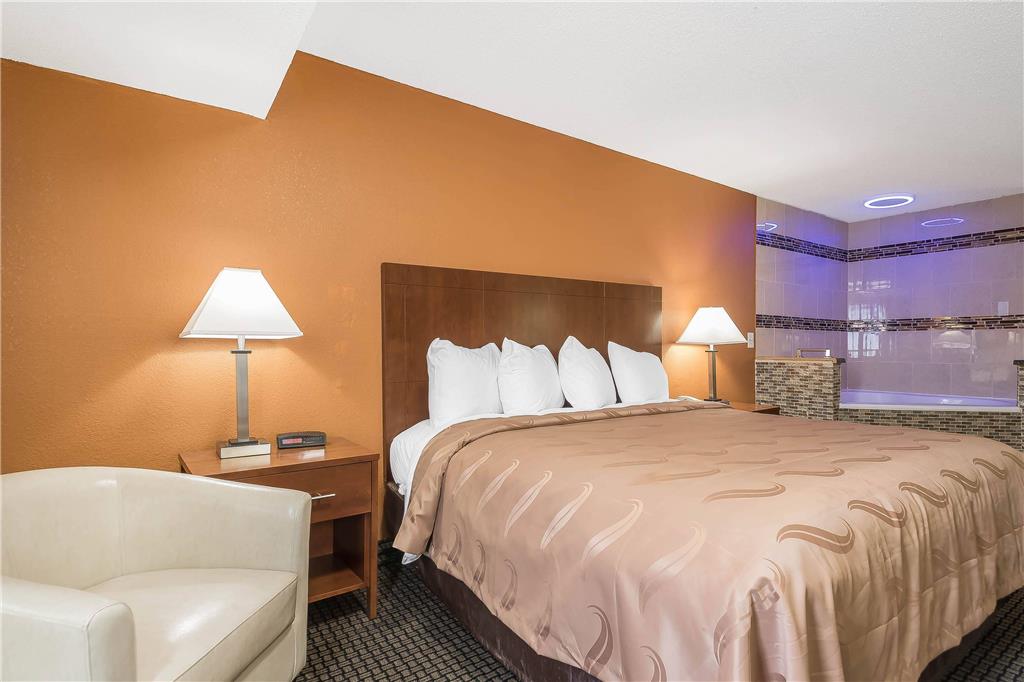 Quality Inn Janesville North - photo 17