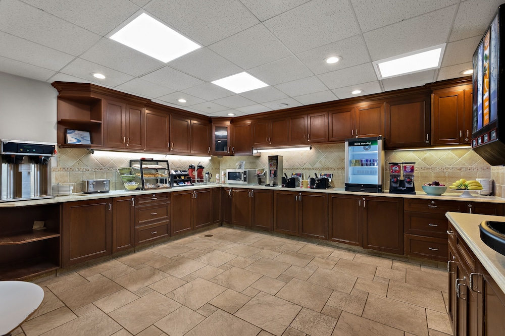 Quality Inn Wayne - photo 32