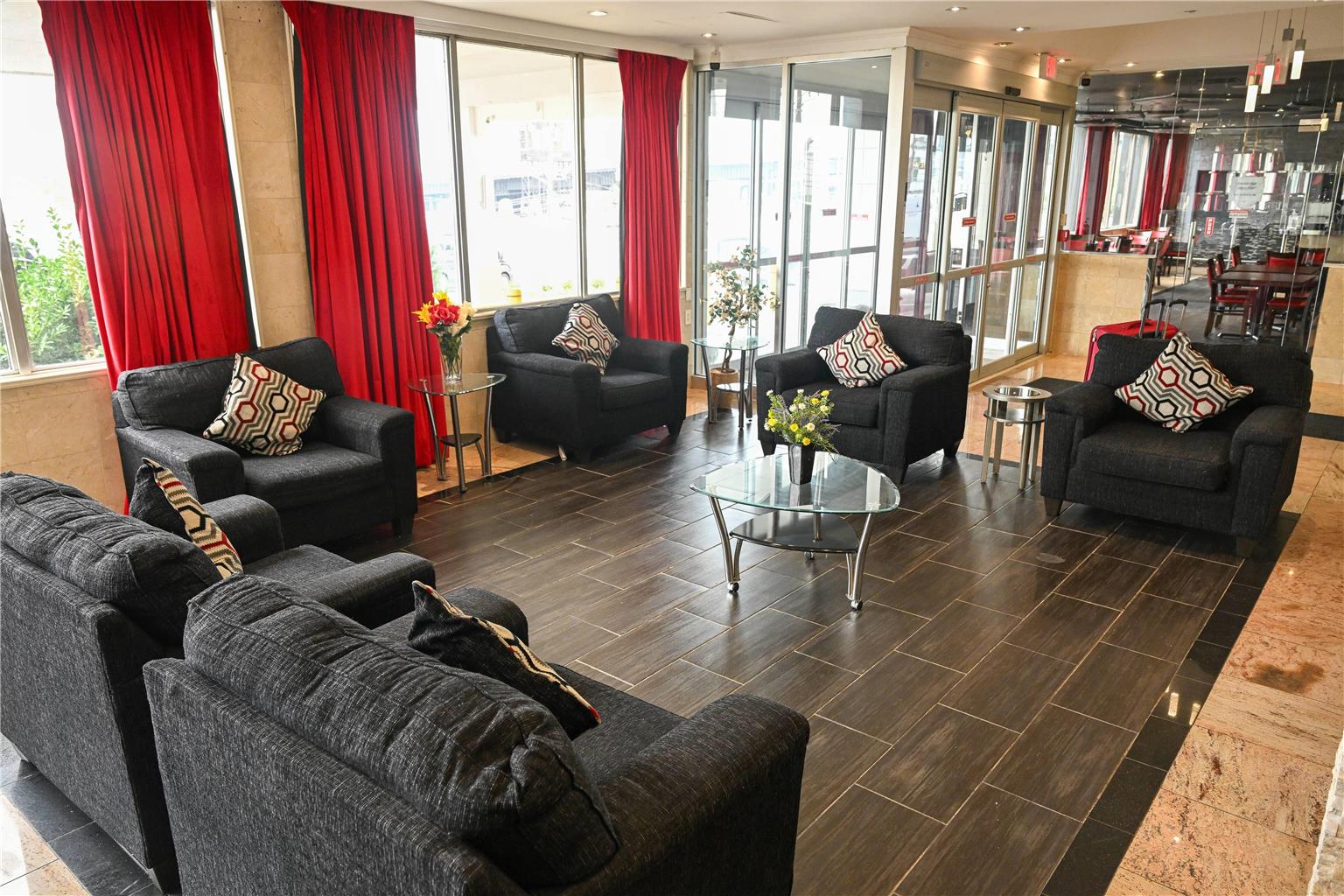 Ramada by Wyndham North Bergen - photo 6