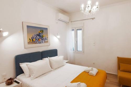 Acropolis Thisio Apartment 2 Bedrooms 2 Bathrooms — 4-Star Luxury Hotel in Athens, Greece