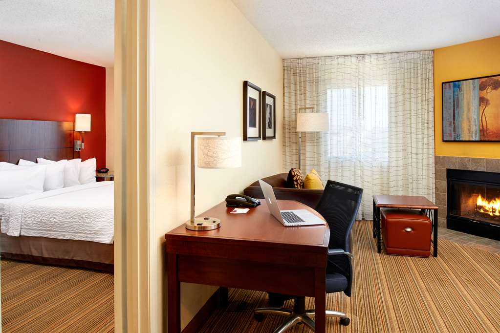 Sonesta ES Suites Detroit Warren - photo 8