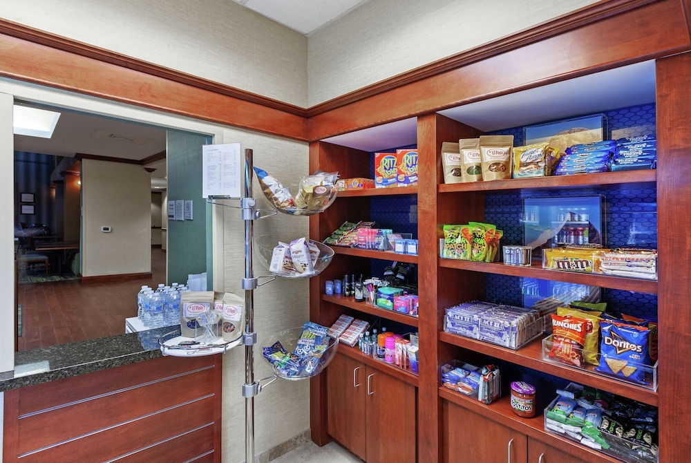 Hampton Inn & Suites El Paso West - photo 45