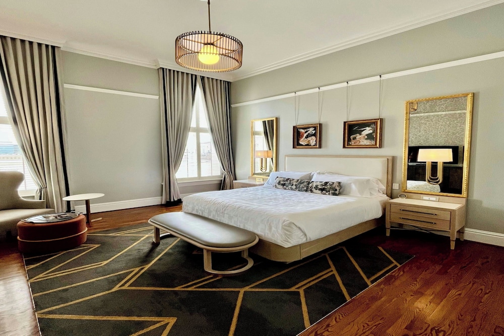 The Tremont House Galveston a Tribute Portfolio Hotel - photo 37