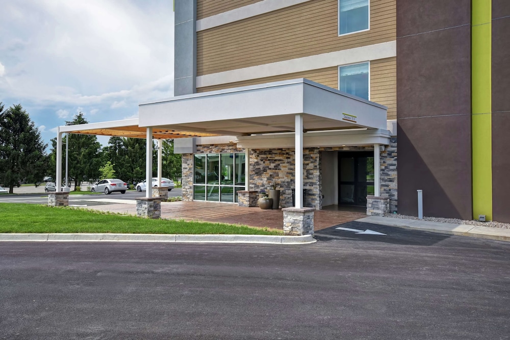 Home2 Suites by Hilton Georgetown - photo 35