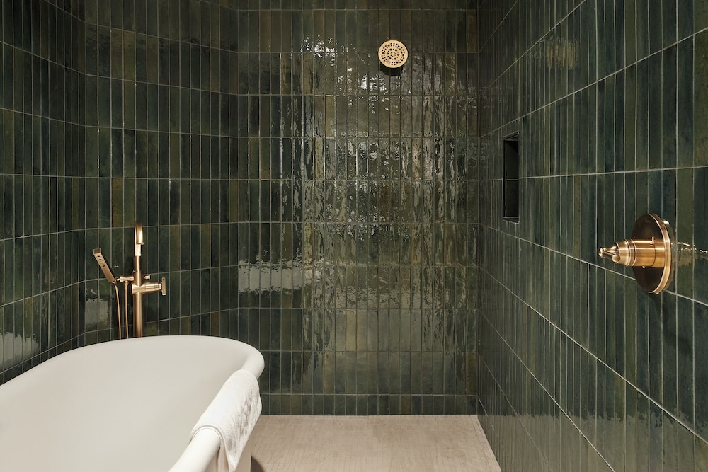 Hotel Brookmere & Arbor Spa - photo 32