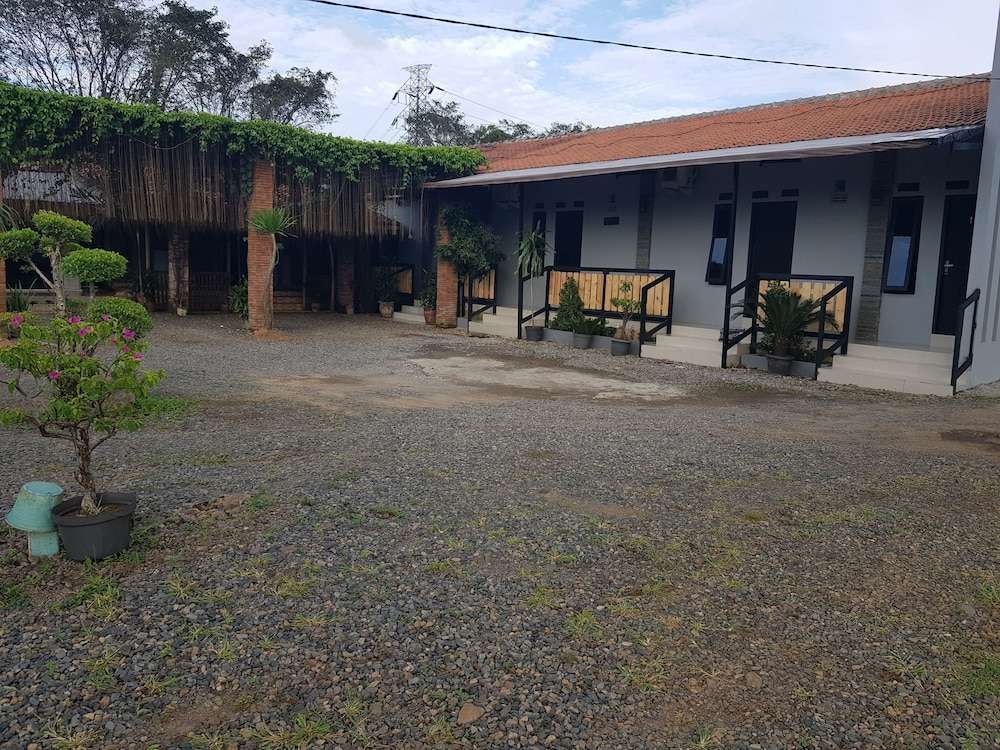 Hotel Nuansa Asri in Kudus, Indonesia