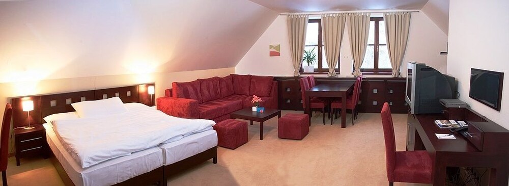 Hotel Tulipán — Vysoke Tatry — photo 3