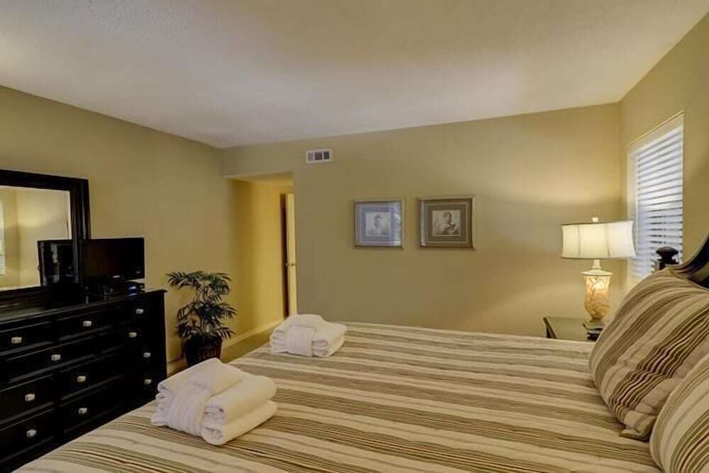 467 Plantation Club Villas at the Sea Pines Resort - photo 4