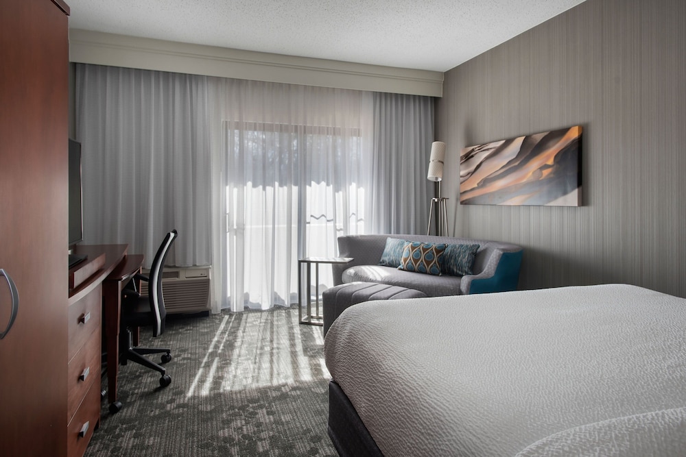 Courtyard by Marriott Mahwah - photo 33