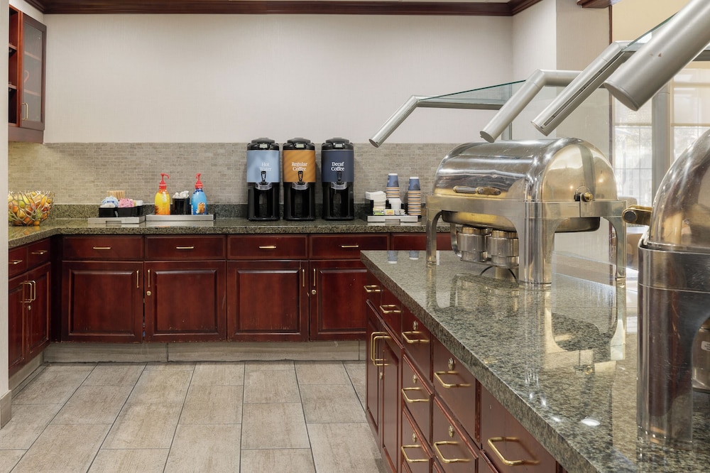 Homewood Suites by Hilton Ontario Rancho Cucamonga - photo 32
