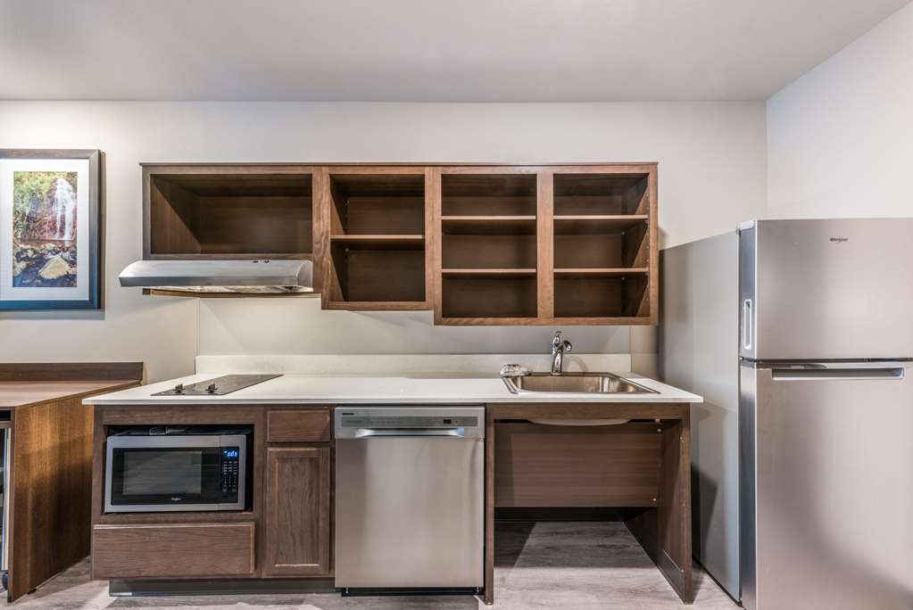 WoodSpring Suites Linden - photo 26