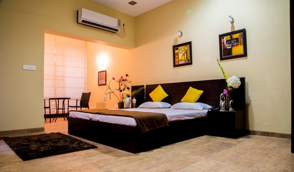 Casa Paradise Resort in Vadodara, India