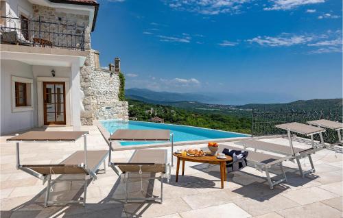 Gorgeous Home In Bribir With Wifi — Bribir — photo 2