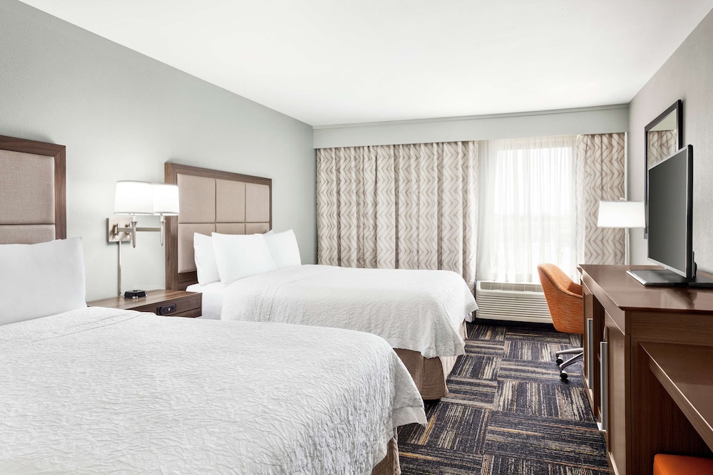 Hampton Inn Paris - photo 8