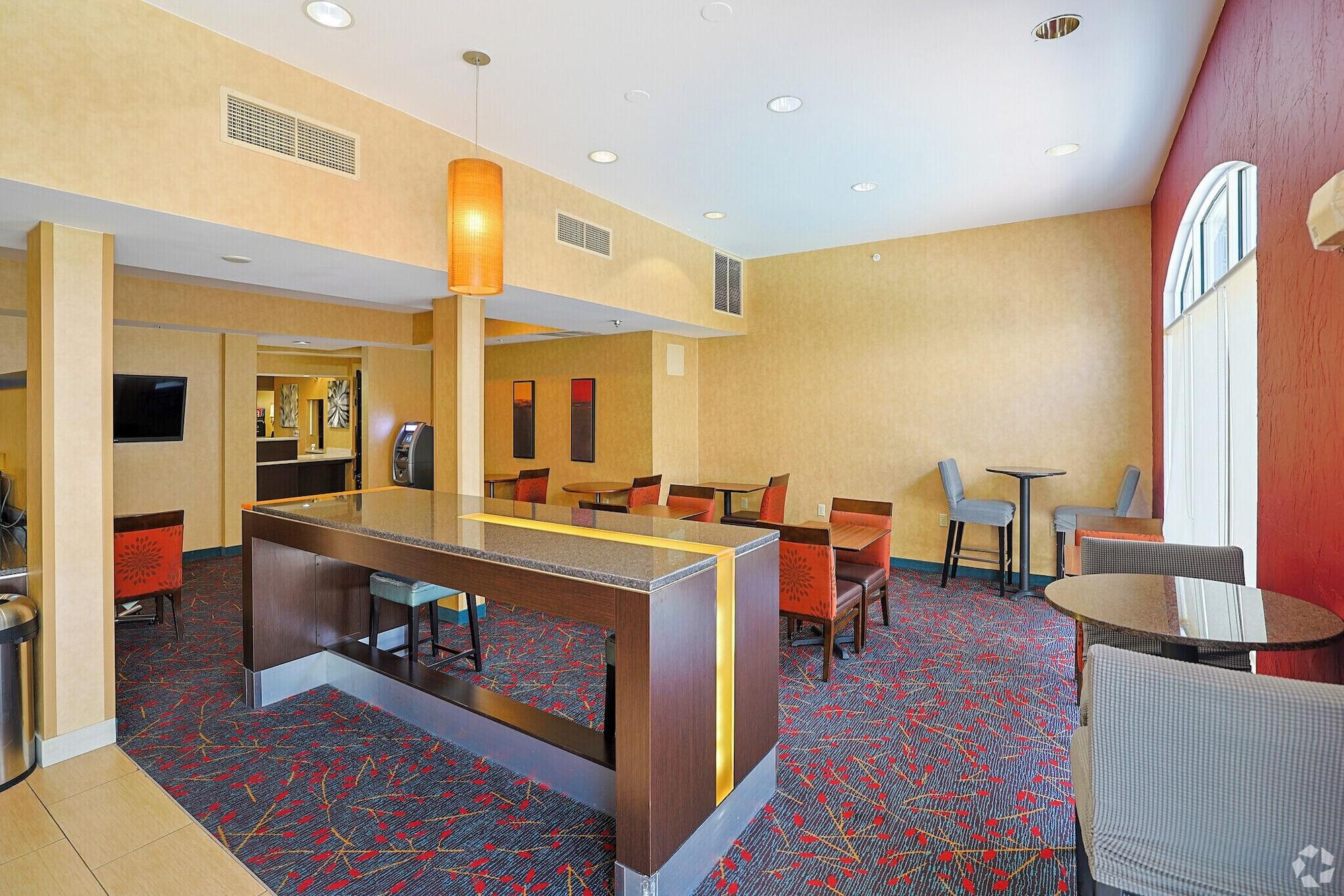 Sonesta ES Suites Boston Westborough - photo 19